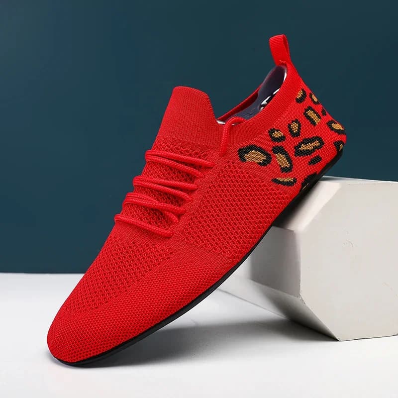 2024 Breathable Men Vulcanized Shoes New Lightweight Couple Flats Soft Mesh Men's Casual Shoes Outdoor Driving Footwear 36-47