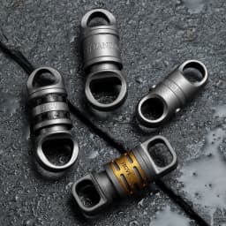 Luxury Titanium Key Chain Magnetic Spin Rotary for Car Key Ring Connector Anti-off Holder Men EDC Quickdraw Buckle Male Gadgets