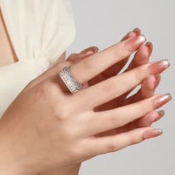 Hand -shaped design inlaid Ms. Ring Wasteen Ring Fashion Jewelry Copper Plated 18K Golden Birthday Memorial Exquisite Gift