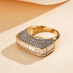 Hand -shaped design inlaid Ms. Ring Wasteen Ring Fashion Jewelry Copper Plated 18K Golden Birthday Memorial Exquisite Gift