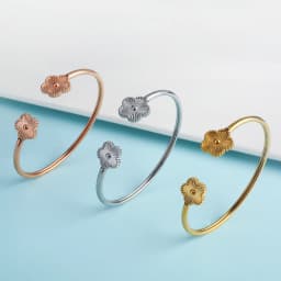 Women's New Design High-Quality Metal Plum Blossom Five Leaf Flower Bracelet With Adjustable Opening Stainless Steel Clover