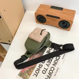 Trendy Contrasting Mini Chest Bag for Men Fashion Nylon Men's Lightweight Crossbody Bag Unisex Casual Street Phone Sling Bags