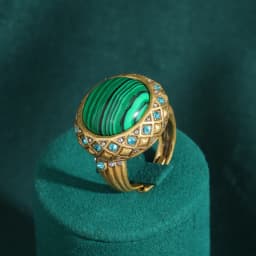 Elegant Vintage Rings for Women Copper Antique Gold Color Oval Crystal Emerald Round Natural Stone Designer Retro Jewelry