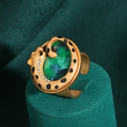 Elegant Vintage Rings for Women Copper Antique Gold Color Oval Crystal Emerald Round Natural Stone Designer Retro Jewelry