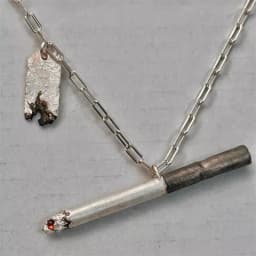 Punk Personality Charm Pendant Necklace for Men Women Punk Lonely Lgnited Cigarettes Necklace Hip Hop Jewelry Accessories Gifts