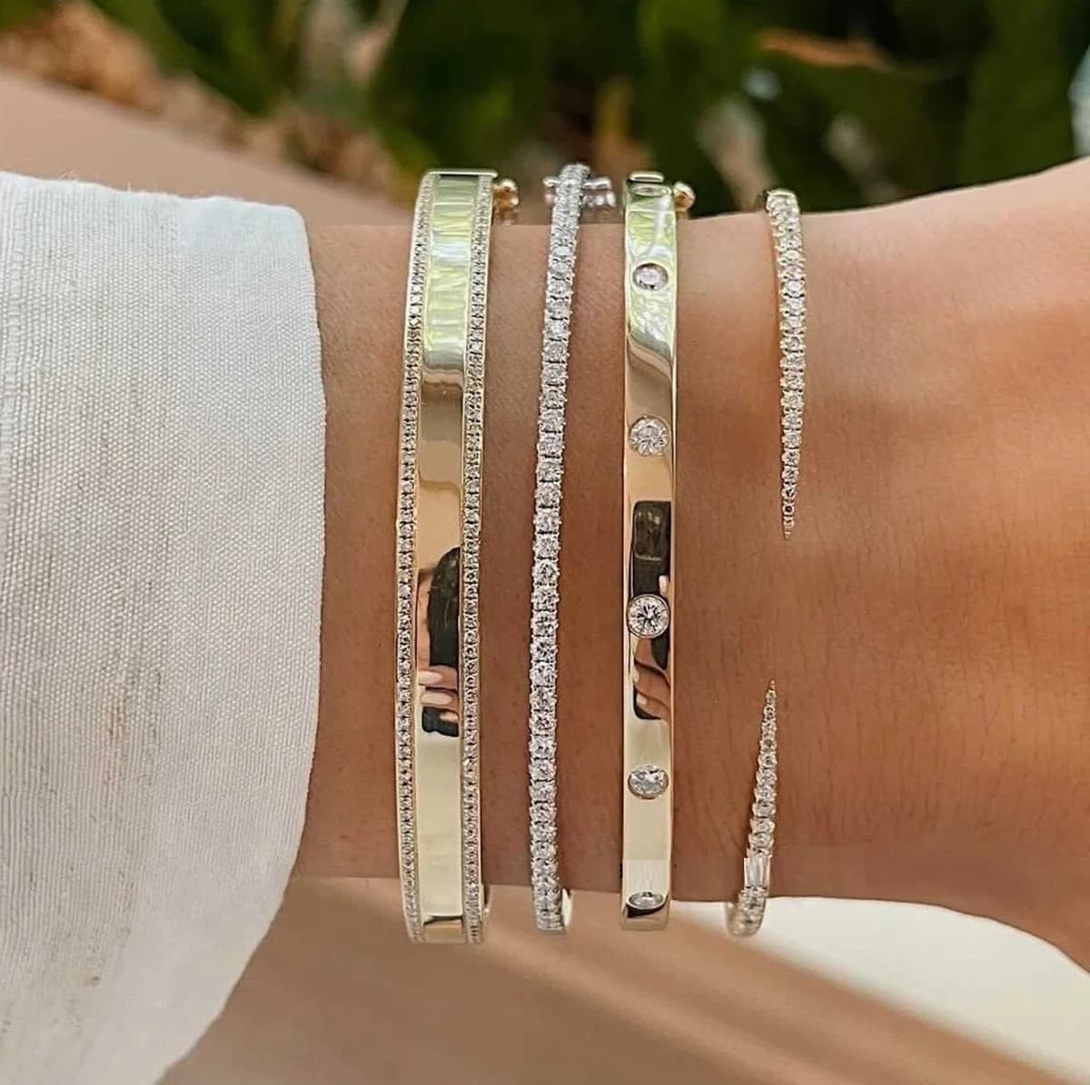 2025 New Arrived Hot Selling Fashion Women Jewelry Thin Spike CZ Paved Open Adjusted Bangle Bracelet