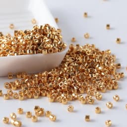 10g Tube Miyuki Delica Japan Imported Seed Beads Metallic Color 11/0 Glass Seed Beads Are Suitable for All Kinds of DIY Handmade