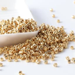 10g Tube Miyuki Delica Japan Imported Seed Beads Metallic Color 11/0 Glass Seed Beads Are Suitable for All Kinds of DIY Handmade