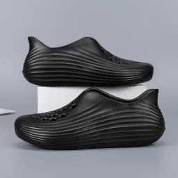 Fashion Lightweight Men's Sandals Summer EVA Man Beach Shoes Breathable Soft Men Water Shoes Comfortable Casual Walking Sneakers
