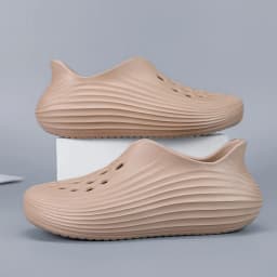 Fashion Lightweight Men's Sandals Summer EVA Man Beach Shoes Breathable Soft Men Water Shoes Comfortable Casual Walking Sneakers