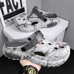 2026 Summer Men's Sandals New Home Garden Shoes Comfortable and Light Men's Slippers Non-Slip Soft Bottom Beach Sandals 47 48