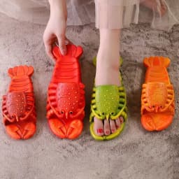 Unique Non-Slip Lobster Slippers PVC Soft Sole Slides Sandals Funny Beach Wear Shoes Cartoon Shrimp Slippers Seaside