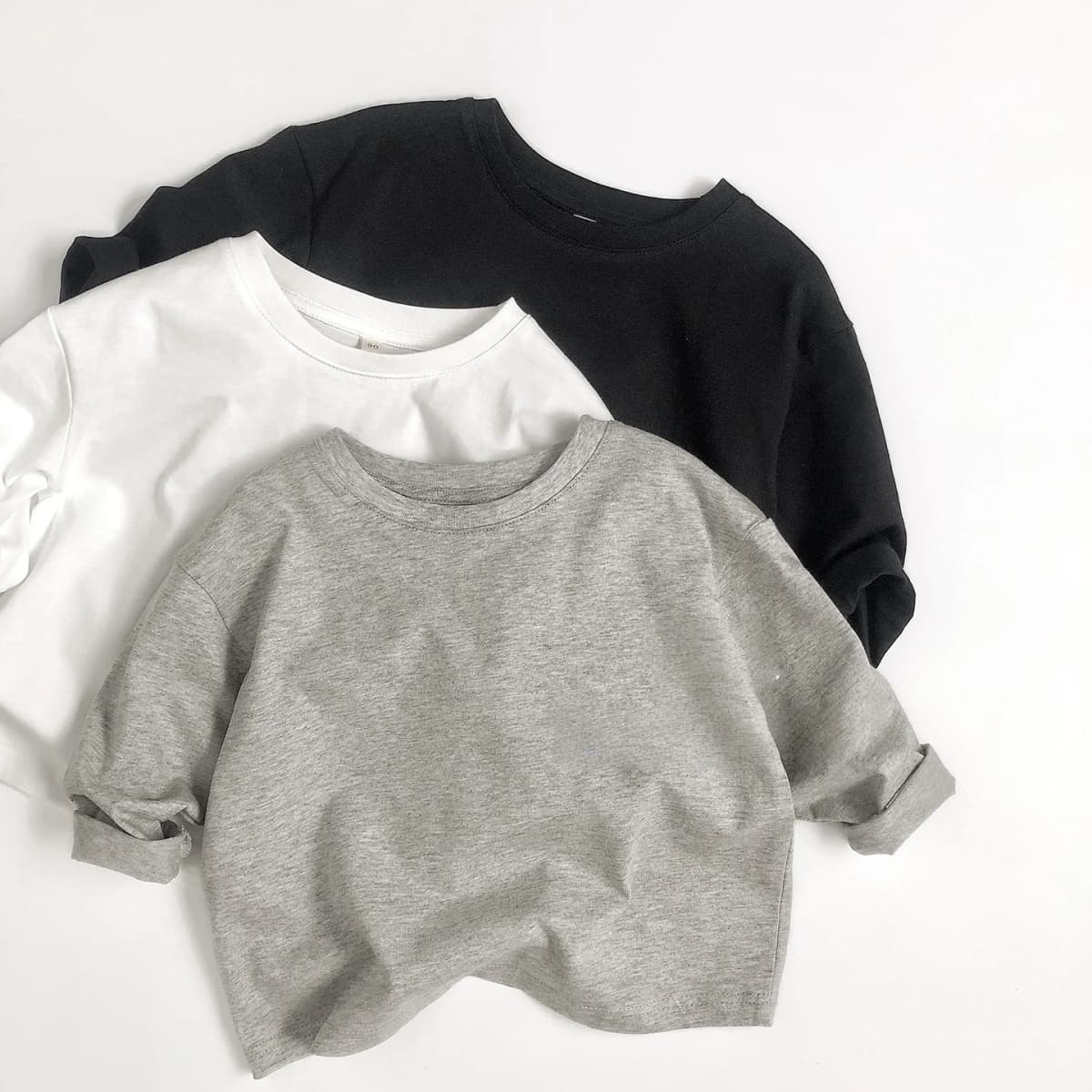 2-7Y Autumn Cotton Solid Color Basic T-Shirts Long Sleeves Loose Kids Top for Boys Girls Korean Soft Breathable Children Clothes