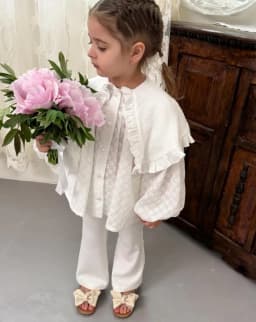 2025 Russian Spring and Autumn Girls Top Cotton Embroidery Spring and Autumn Falling Shoulders Casual Lace Style Doll Shirt