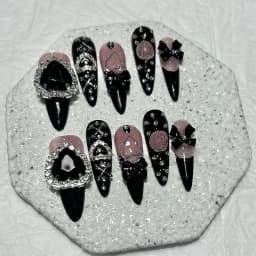10PCS Y2K Gyaru Kei Black Pink Long Tip Handmade Press On Nails Jirai Bow Love Diamonds Glitter Fake Nails Kawaii Dark Nail Art