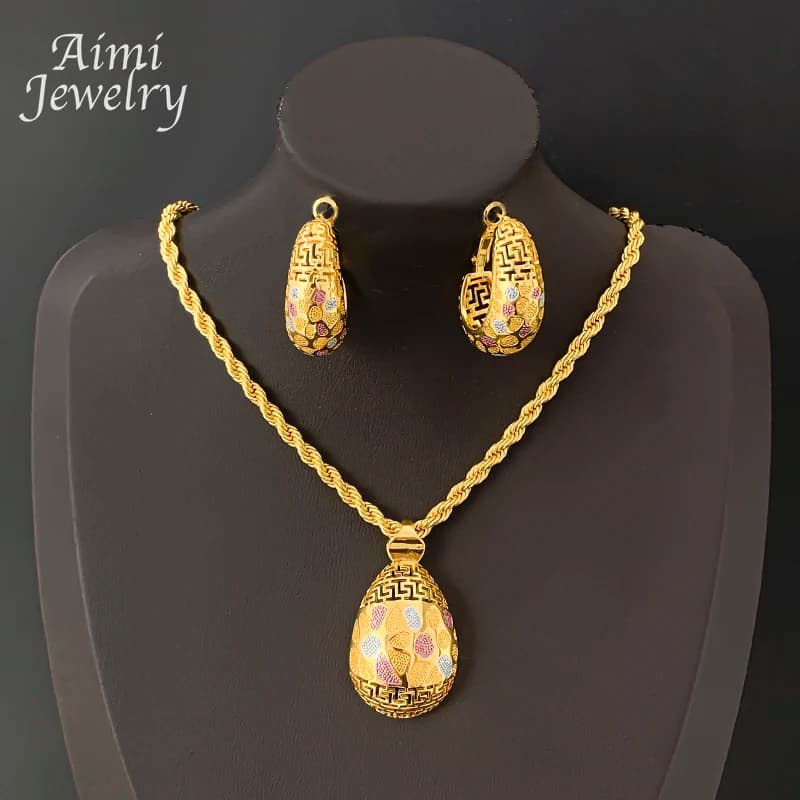 Original Textured Pendant with Chain Golden Necklace Hoop Earrings 2Pcs Jewelry Set for Women Dubai Bridal Wedding Party Gifts