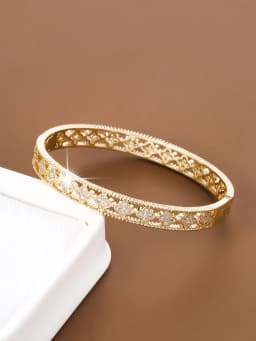 Simple Small-Flower-Shaped Design Synthetic Zirconia Women's Bracelet For Daily Party Jewelry Accessory