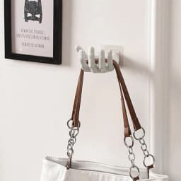 Resin Wall Mounted Soap Holder Rack Adhesive Hand Shape Storage Holder