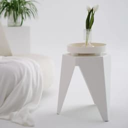 4 Piece Stackable White Puzzle Style Bar Stools Modern Lightweight Seating