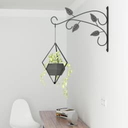 Wall-mounted Iron Hook Plant Flower Pots Decorative Hanging Basket Support Shelf for Household Bedroom Decoration