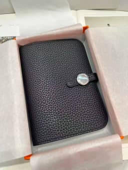 Premium Full Grain Leather Wallet Women Black Pebbled Compact Card Holder Coin Purse French Style Real Leather Snap Closure