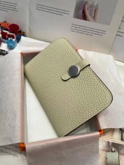 Premium Full Grain Leather Wallet Women Black Pebbled Compact Card Holder Coin Purse French Style Real Leather Snap Closure