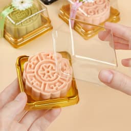 50pcs Clear Plastic Mini Cake Box Set Baking and Kitchen Tools, ldeal for Camping, Dining, Restaurants and Bakeries