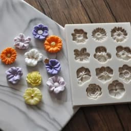 Mini Cute Creative Molds Sunflower Rose Flowers Shape Silicone Mold Cake Different Flower Combinations DIY Chocolate Mould Tools