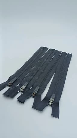 10Pcs Nylon Invisible Zippers 15-60cm(6Inch-24Inch) Black White Invisible Coil Zipper For Sewing Craft Garment Accessories