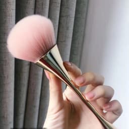 1pc Soft Slender-Waist Nail Dust Brush Dust Clean Nail Art Cleaner Remover Powder Brush Make Up Colorful Mnicure Pen Tools