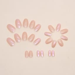 24 short oval press on nails gradient fake nails, paired with 1 piece of jelly and 1 nail file