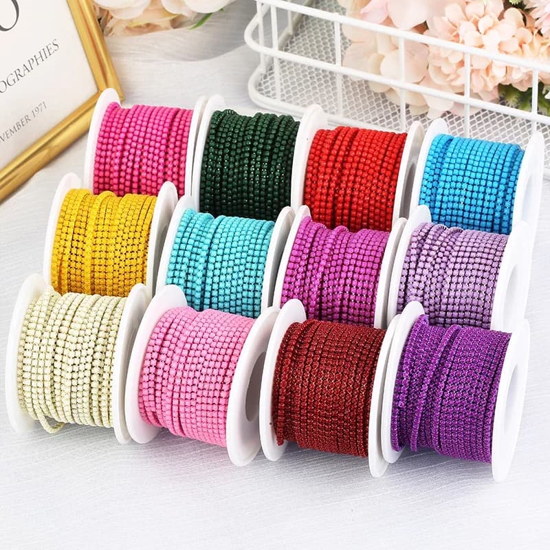 RESEN New Arrival 2mm Rhinestone Cup Chain with Colorful Bottom Sew On Stone Chain Trim Glue On Acrylic Rhinestone Banding Trim