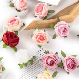 100 Pieces Of Artificial Flower DIY Candy Box Home Decoration Valentine Wreath Wedding Party Garden Rose Arch Wreath Silk Fake