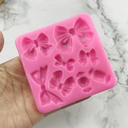 1 Piece, Bow Shaped Flip Candy Chocolate Silicone Mold, Baked Homemade Cake Decoration Accessories, Drip Glue Mold