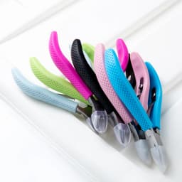New Nail Cuticle Scissors Manicure Remover Dead Skin Nippers Stainless Steel Cuticle Cutters Fingernail Clipper Silicone Handle