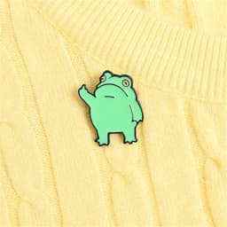 Cute Funny Vertical Middle Finger Frog Alloy Brooch Creative Cartoon Animal Badge Personality All-match Clothing Accessories