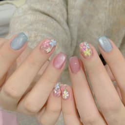 24Pcs Short Almond Press-On Nails Pink Floral French Tip Glossy&Elegant Full Cover Fake Nails for Women&Girls Spring,Daily Wear