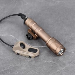 SF M300 M600 Flashlight With AXON Dual Function Remote Pressure Switch Fit 20mm Rail Hunting Tactical Airsoft Light