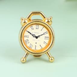 Mini Retro TV Miniature Ornaments DollHouse Toy Ornaments 5.7 * 2.4 * 3.4cm