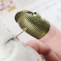 Sewing Thimble Adjustable Thimble Finger Protector Metal Finger Shield Ring Non-Slip Needle Press Finger Sleeve DIY Sewing Tool