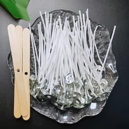 Multiple Sizes Waxed Cotton Thread Candle Wick 100pcs/set Smokeless Wick & Holder Candle Making Set Accessories Wicks Bracket