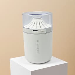 Colorful Gradual Change Atmosphere Light Vehicle Mounted Humidifier with Noise Reduction Mute Delicate Spray for Fresh Air