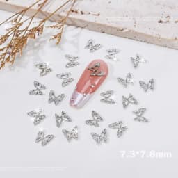 20pcs 3D Exquisite Hollow Butterfly Rhinestones Nail Charms Luxury Gold/Silver Diamond Wings Jewelry Nail Decoration Accessories