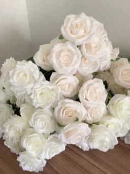 9Heads Roses Bouquet Artificial Flower Milk White Ivory White Rose Fake Rose Living Room  Decoration Wedding