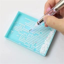 LED DIY Diamond Painting Pen with Light Illumination Drill Art Lighted Pen Applicator Bead Accessories Lighting Tool Accessories