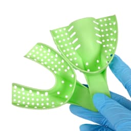 Dental Impression Trays Holder Disposable Plastic Denture Tray S / M / L Adult Children Teeth Plaster Tray Holder Oral Materials