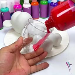 Creative Fluid Bear Handmade DIY Painting Violent Bear Sculpture White Mold Doll Figurine Toys Animal Bear Home Decor Ornaments