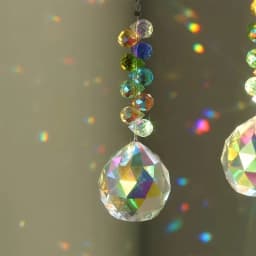 1/2pc Strawberry Bead Crystal Ball Sun Catcher - Hanging Prism For Garden & Home Decor, Glass/Iron Craft Tool