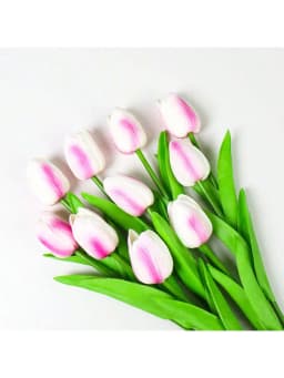 A Set of 6 Artificial Tulips, Suitable for Home Decoration and Tabletop Floral Decoration on Anniversaries (Vase Not Included)