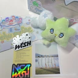 1Pc Kpop Idol SION RIKU YUSHI JAEHEE RYO SAKUYA Single [ Wish ] Wichu Keyring Same Green Star with Wings Bag Charm Gifts S